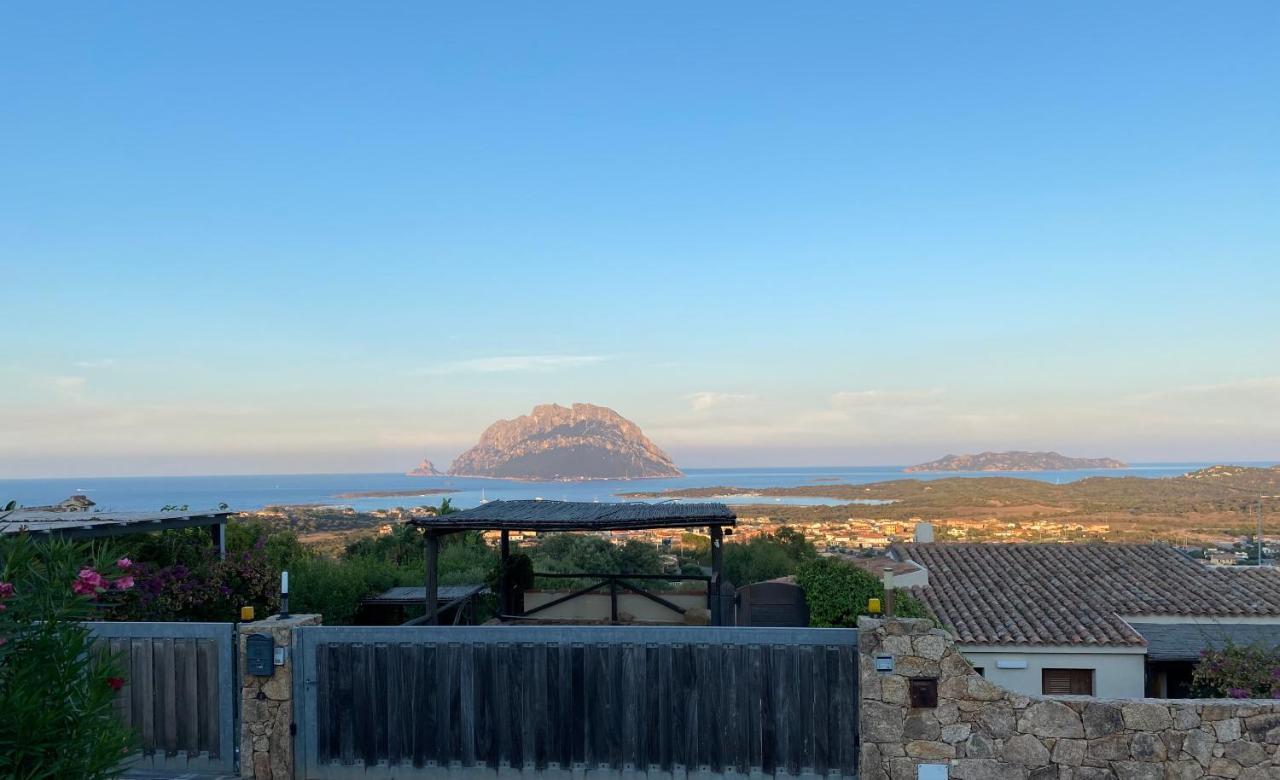 Claude&Kate'S Dream House Villa Porto San Paolo  Bagian luar foto