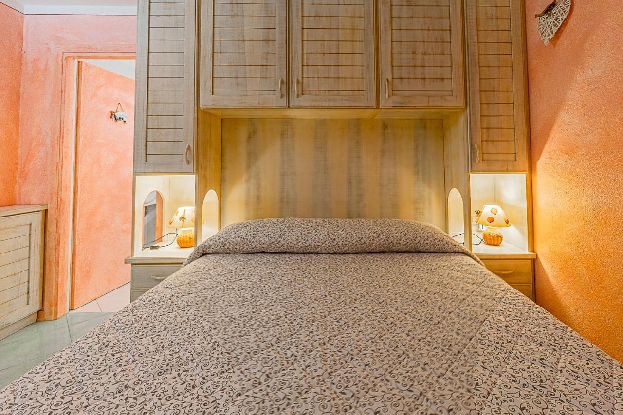 Claude&Kate'S Dream House Villa Porto San Paolo  Bagian luar foto