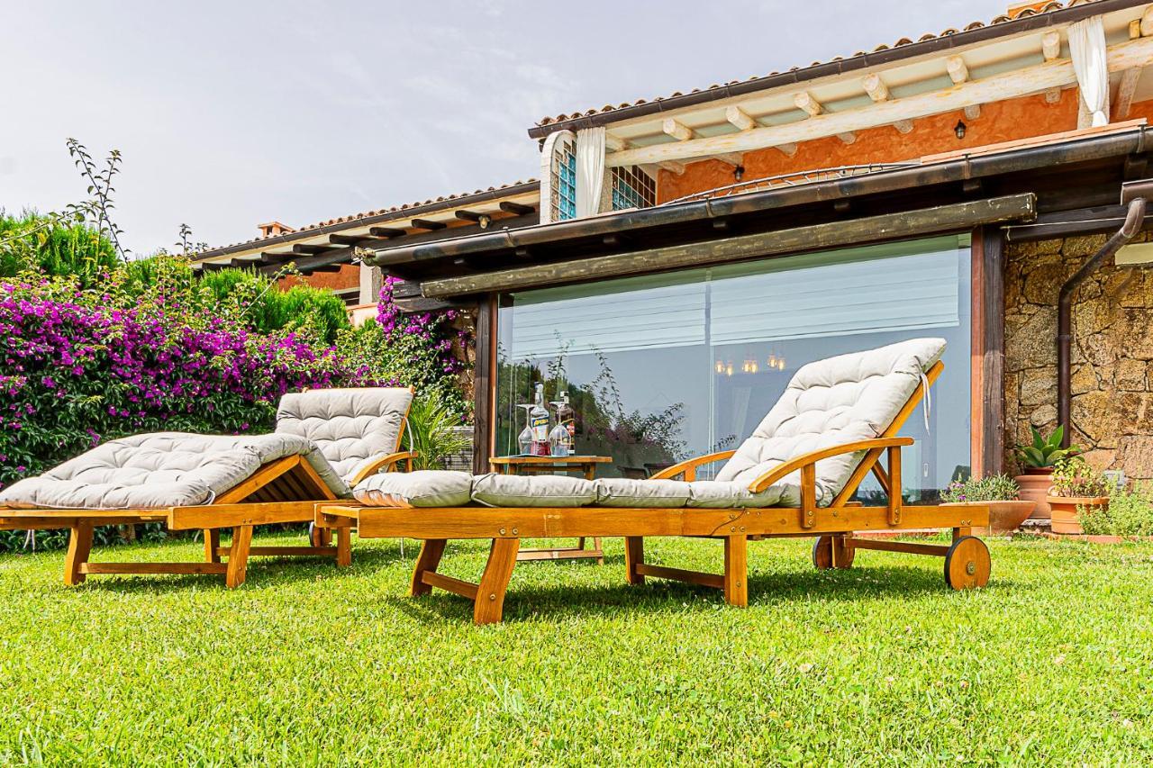 Claude&Kate'S Dream House Villa Porto San Paolo  Bagian luar foto